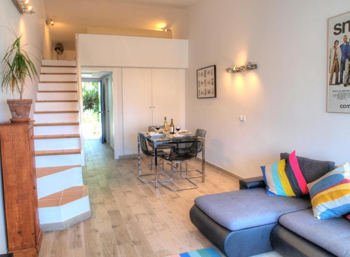 Cristos Beach Apartment เอสเตโปนา ภายนอก รูปภาพ